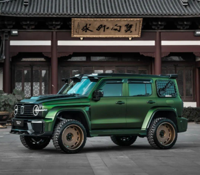 无限接近奔驰大g坦克300火星特别版首次现身全运动包围太夸张