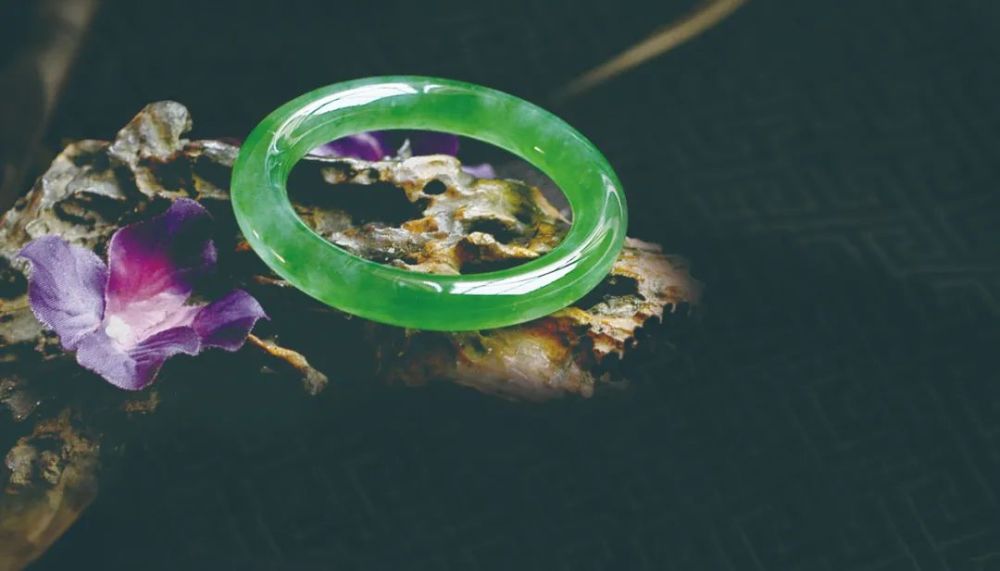 乐享云南丨石·德宏翡翠玉石_腾讯新闻