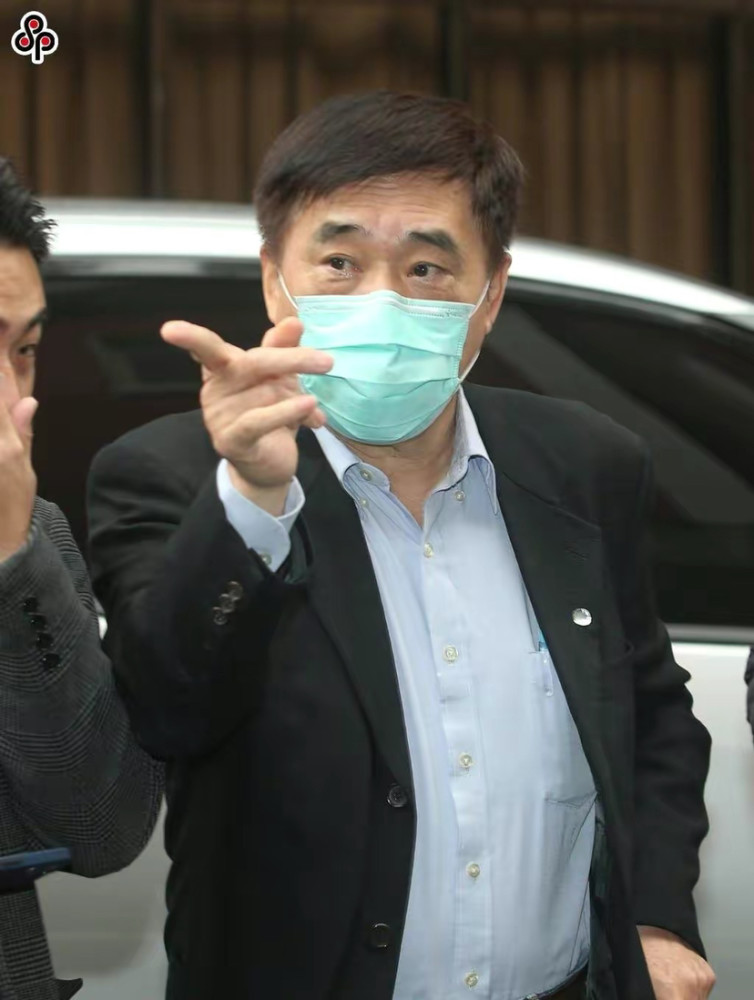 郝龙斌示警_腾讯新闻