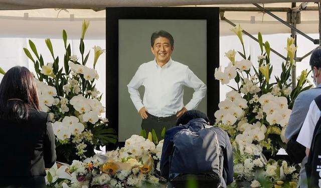 环球视线|安倍晋三,至死不离漩涡中心