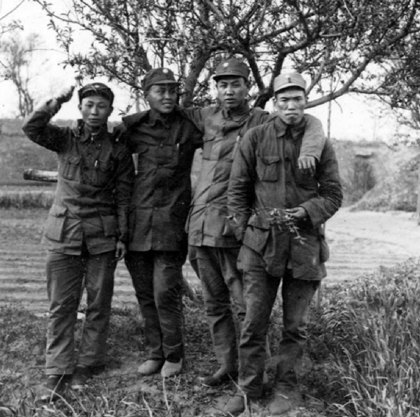 八路军48名营长,能授什么军衔?梁兴初等6人授中将