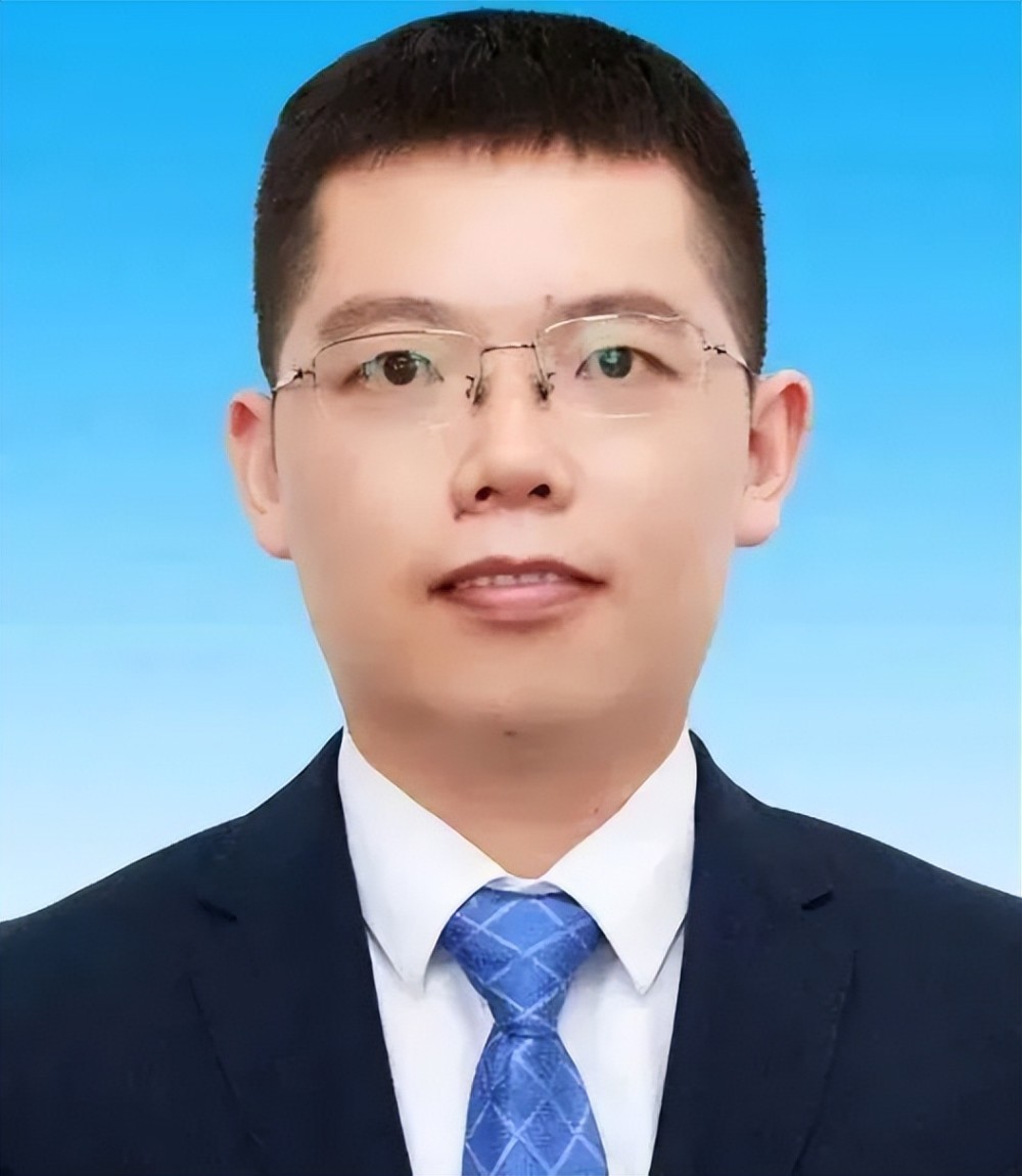 范楚平为铜仁市人民政府副市长.决定任命