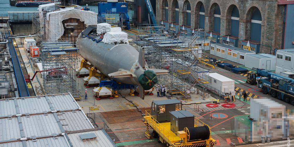因火灾维修两年，法国“珍珠”号核潜艇昨又起火