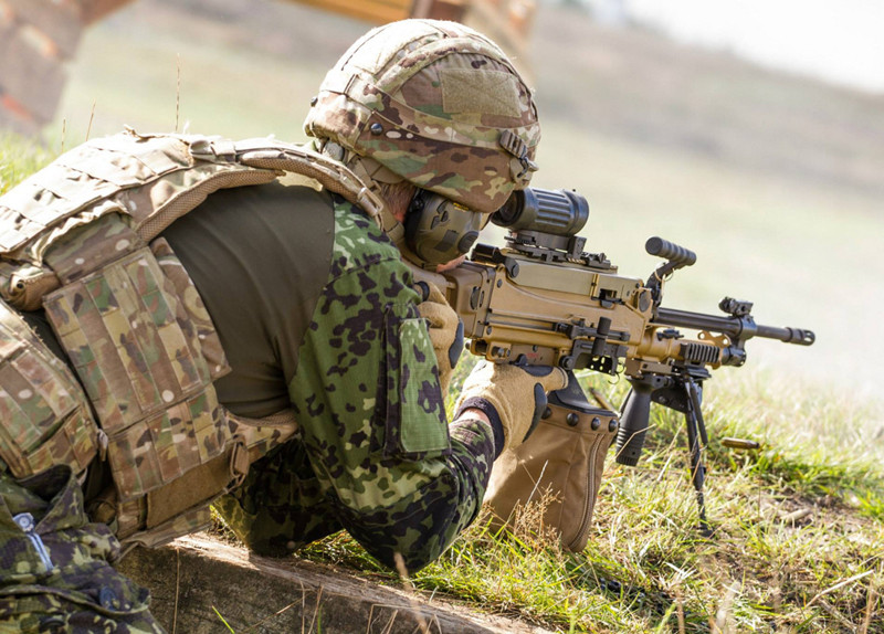 德军手中最先进的机枪mg5通用机枪