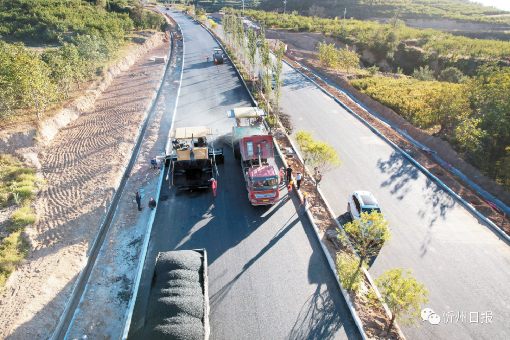 强势雄起织锦绣奋楫扬帆谱壮歌写在太忻大道东环路忻原大道开通之际