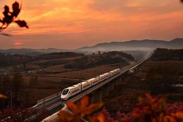 东北有一条"最美高铁",沿途风景迷人,却少有人知_腾讯新闻