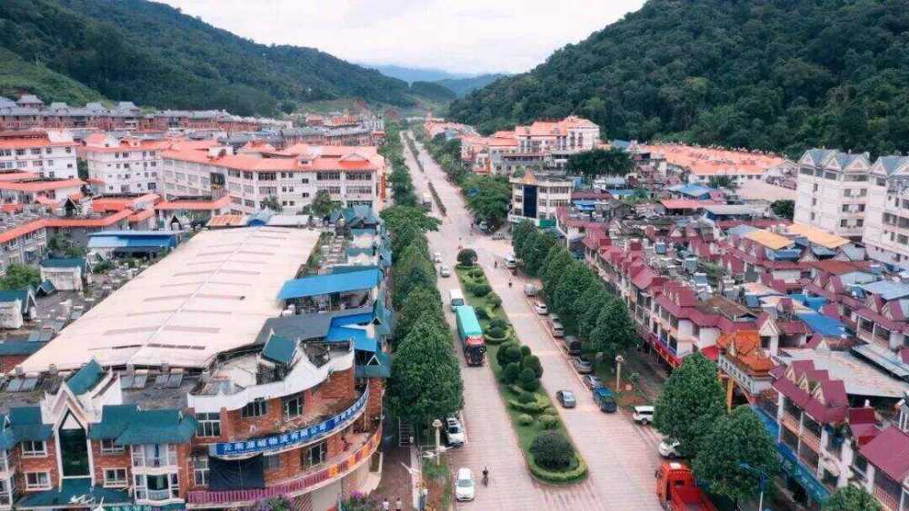 50名干部磨憨赴职绽放发展新活力