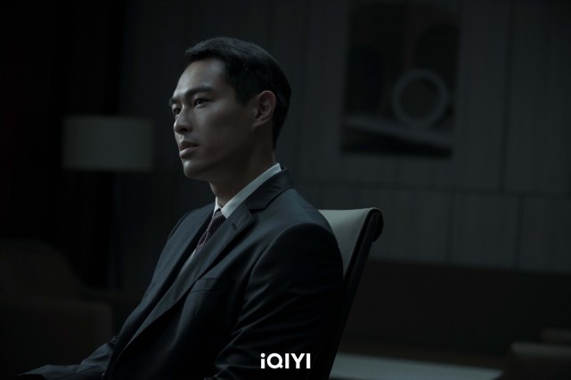 《罚罪》杨佑宁化身暗黑大反派魅力喷发 新手爸爸坦言“与女儿分离很难”_腾讯新闻