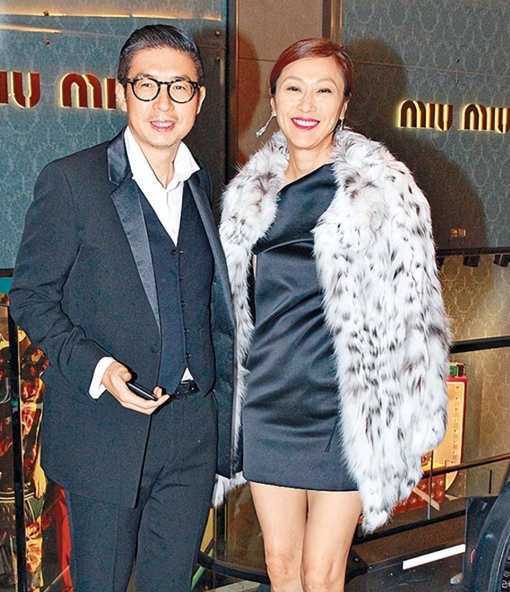 59岁前港姐钱慧仪被富豪丈夫扫地出门她曾为夫家与贫穷父母断交