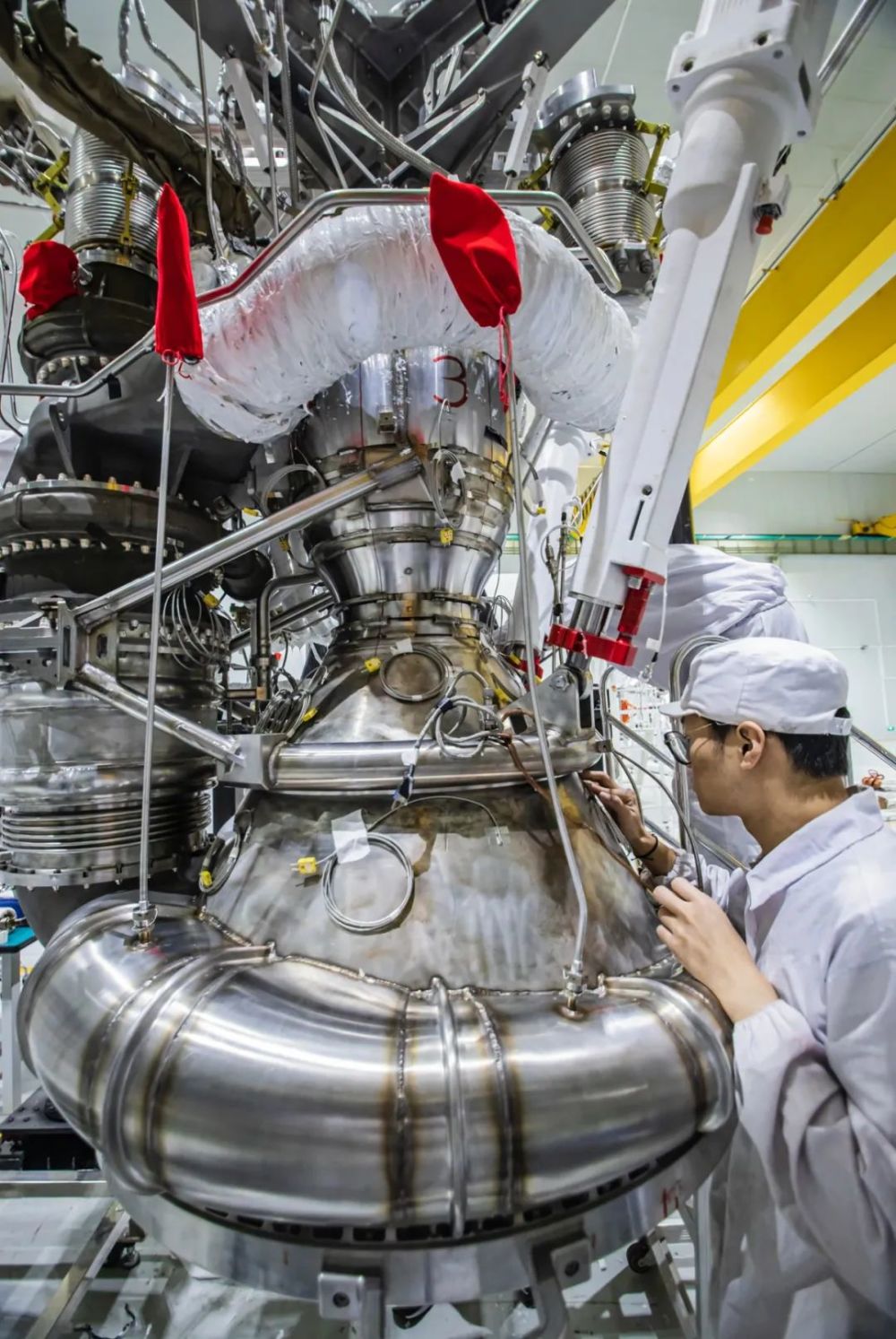 华创派|蓝箭航天"天鹊"真空型发动机tq-15a完成总装_腾讯新闻