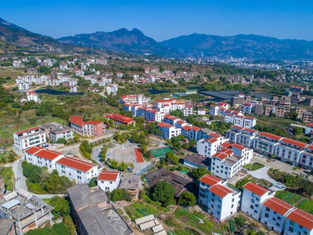 喜迎二十大 安溪这十年丨湖头镇山都村:幸福生活在这里启航_腾讯新闻