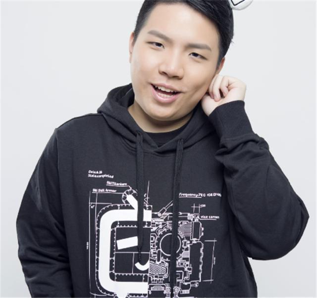 amazingj自鸣不平:我丑但有钱,为何没人要