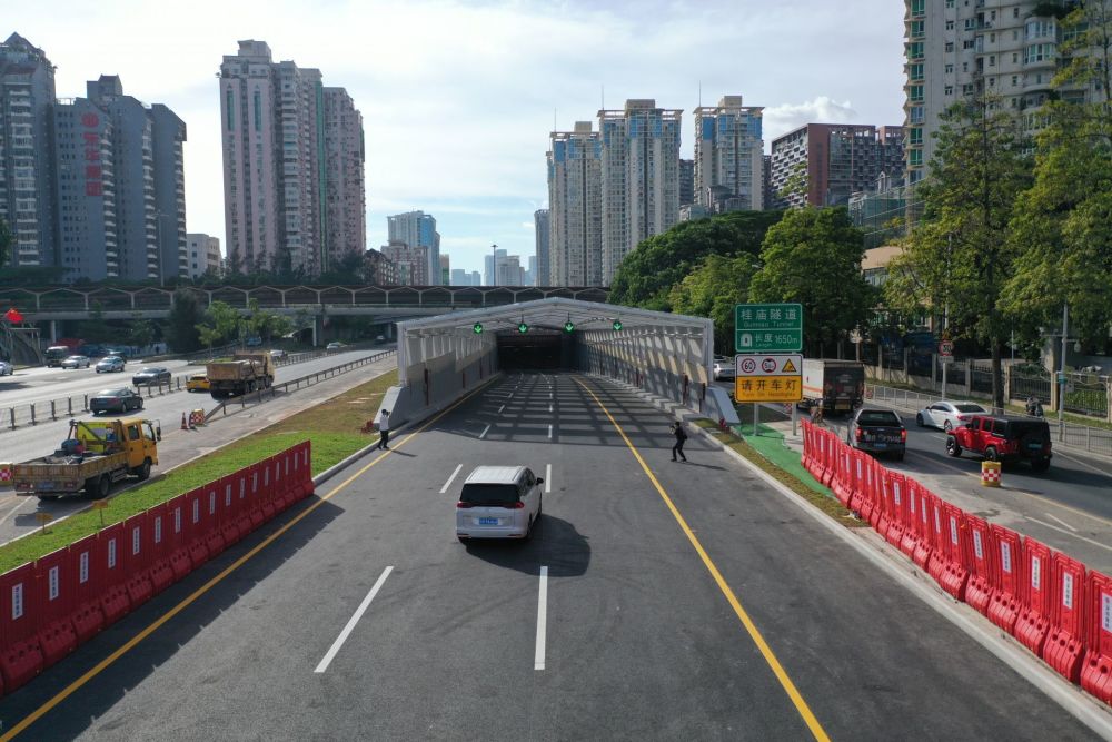 15分钟从市中心直达前海深圳桂庙路快速化改造一期工程全面通车