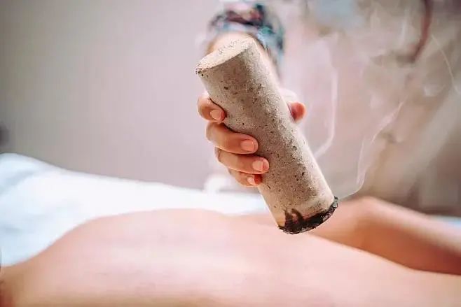 仙草资讯:国家非遗丨四百余年民间独特技艺—蕲春艾灸疗法-艾灸资讯