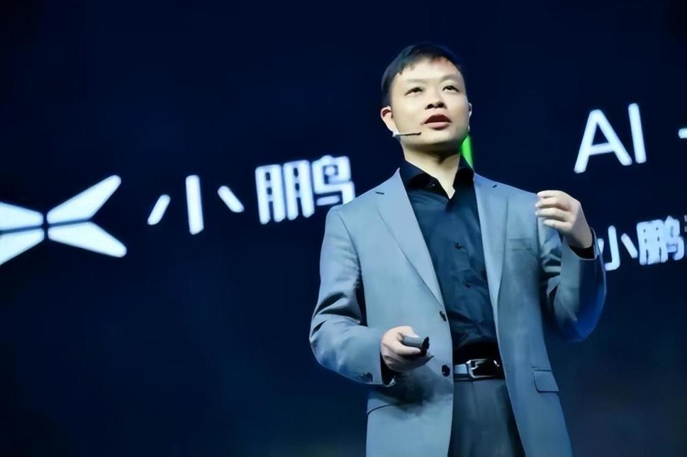 韩媒：苹果要求三星、LG为XR头显开发3500ppiOLEDoS面板
