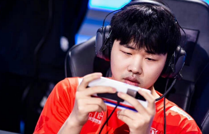 为了打比赛初晨加入k甲s29是野王的天下网友ag会后悔的