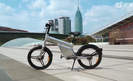 国内首款量产民用型氢能自行车上市：续航55公里，售价达12800元