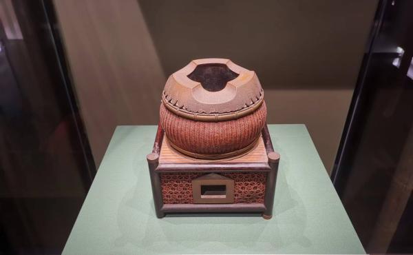 现场|来试人间第二泉:历代茶画茶书“惠山茶会”_腾讯新闻