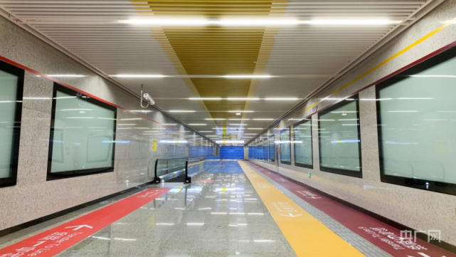 还将与沙坪坝铁路枢纽实现"3条轨道 1条成渝城际铁路 市内公交"的多轨