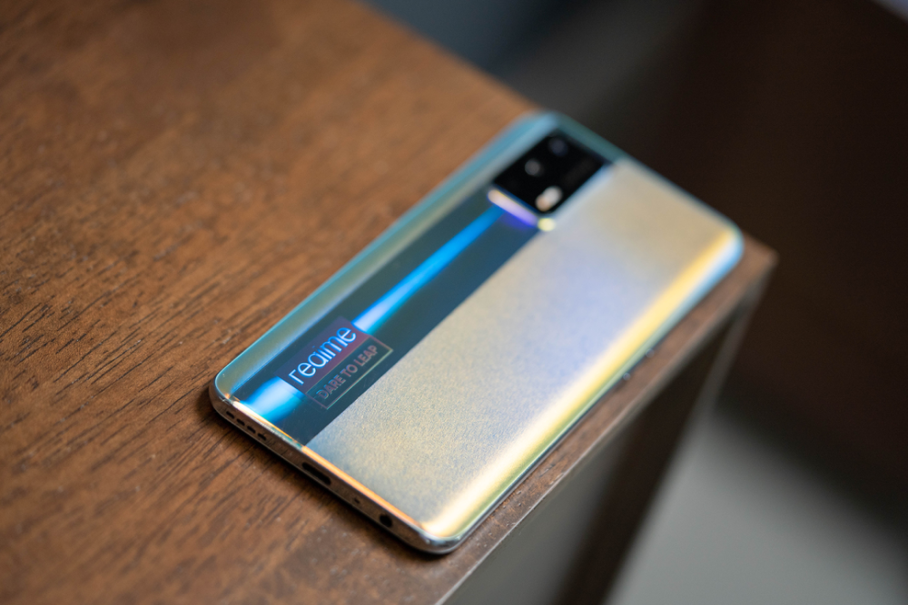 二手值得买realmegtneo闪速版六百块让你扫码更清晰