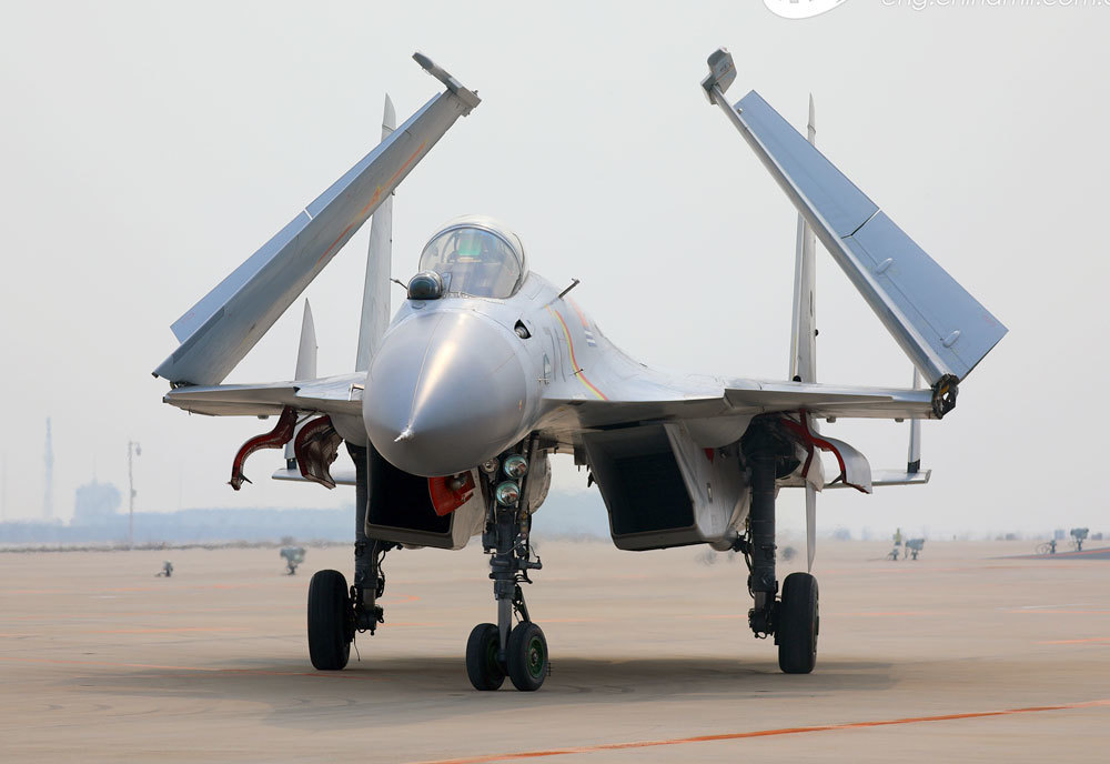 俄媒:歼15舰载机设备先进性能强悍,比俄海军的苏33还要优秀_腾讯新闻