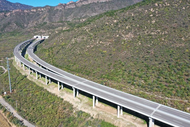 延庆区:昌赤路新线建成通车