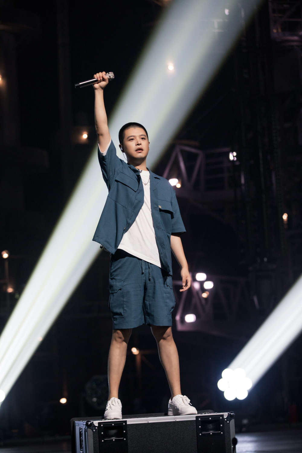 羊晚专访丨民谣诗人马頔我心甘情愿地投奔市井生活