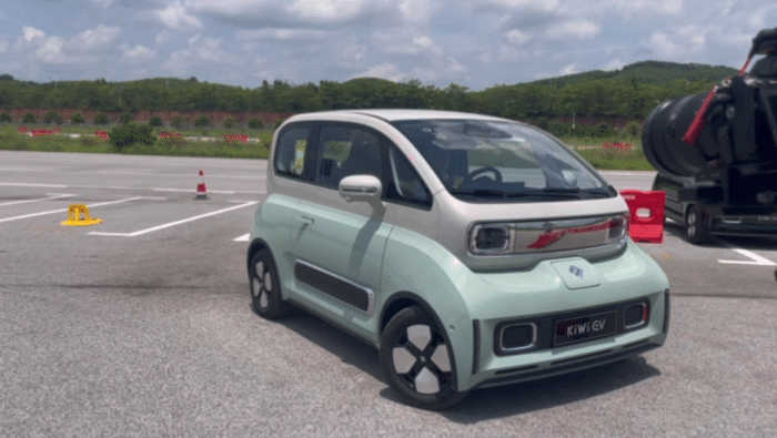 30万级别的智驾体验五菱10万就可拥有来看这款2023款kiwiev