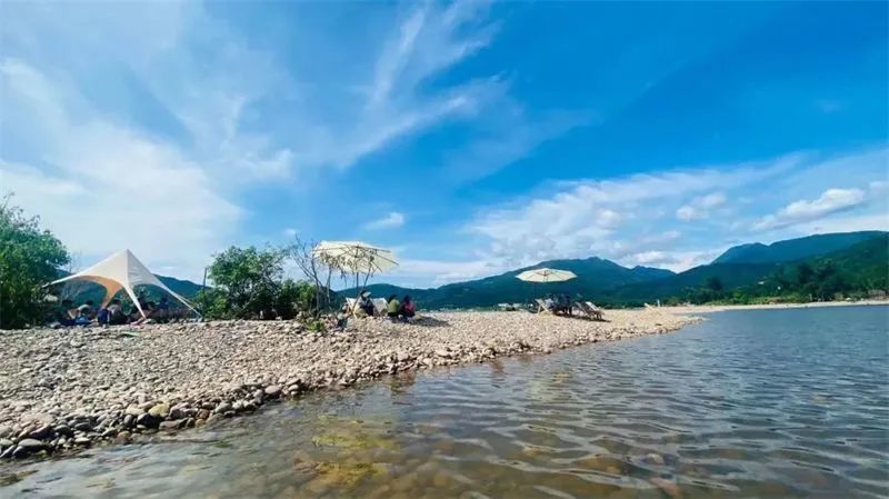 【推荐】欢度国庆 相约普洱丨思茅港镇月亮湾漫漫沙滩旅游攻略出炉