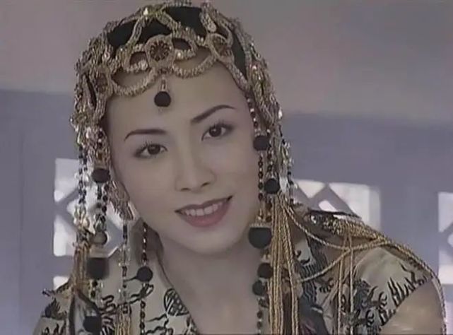 看过《风云雄霸天下》的观众应该记得聂风的母亲,武林第一美人颜盈.