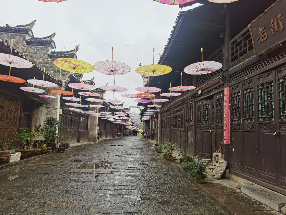 湘西里耶古镇拥有目前唯一的秦朝古城遗址期待早日被激活