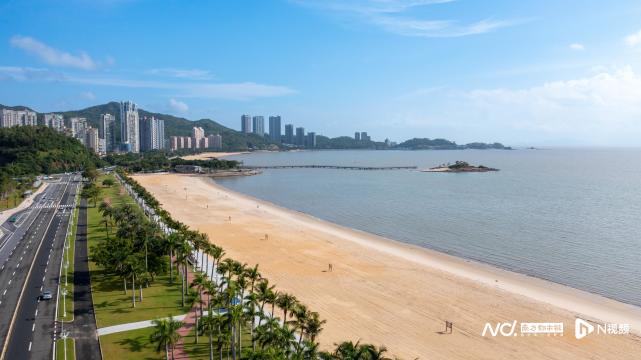 海天公园修复段沙滩向市民开放