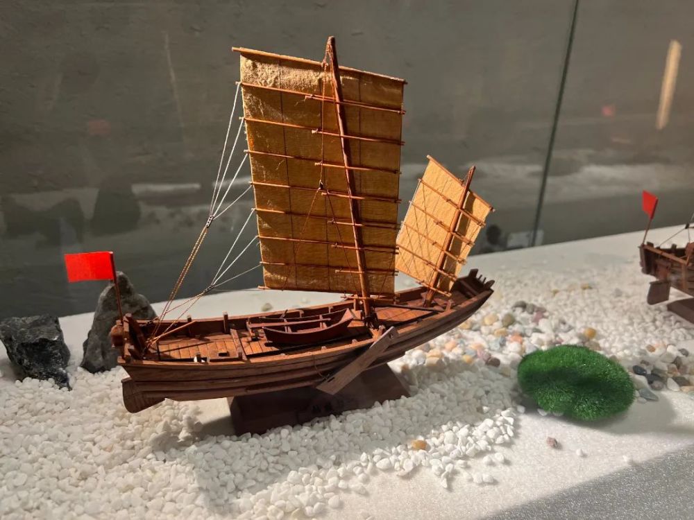 中华船舶文化历经千年,匠人们传承着各式造船手工艺,金山嘴渔村舢板船