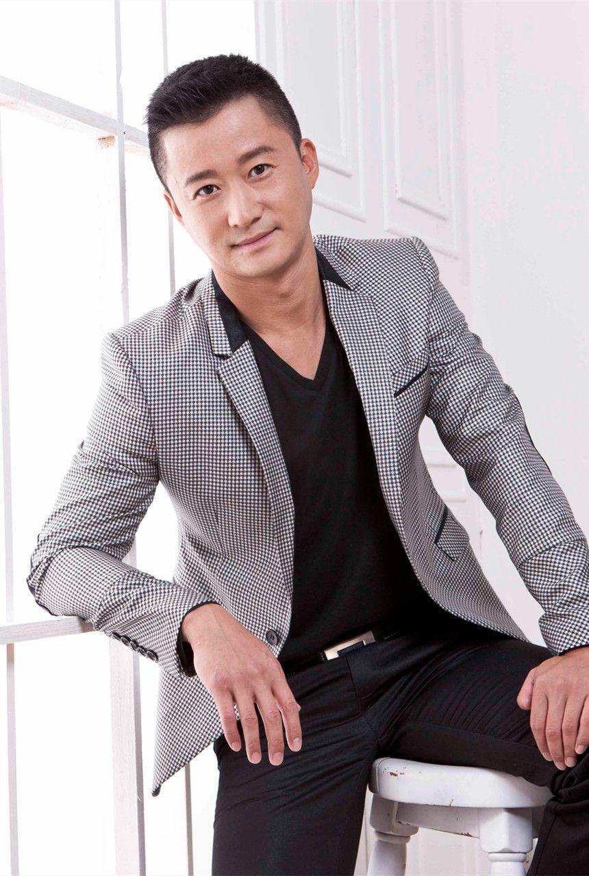 《万里归途》吴京出场时间有多短?出来打个酱油,然后就没他事了插图4