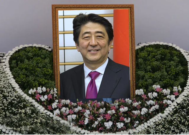 日本政府很没面子,吊唁外交计划失败,安倍国葬现场"冷清"