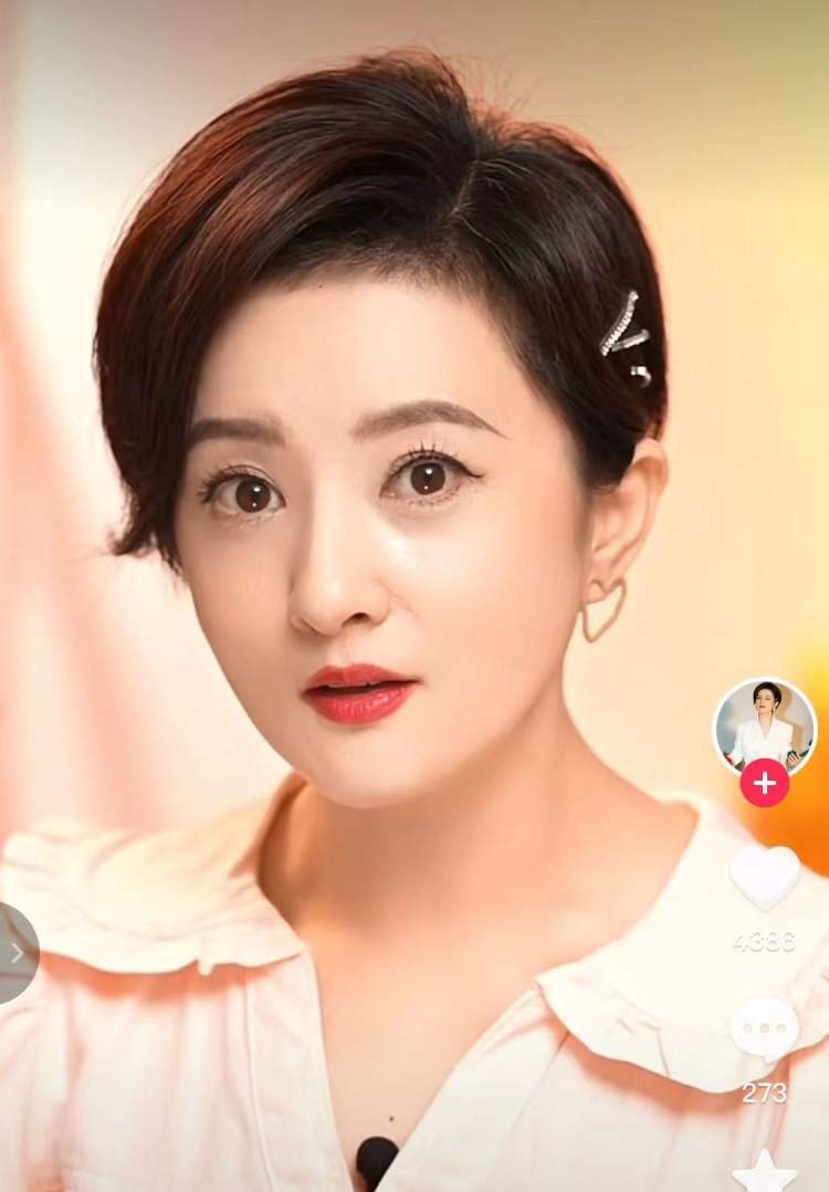 凭小婉君成为最红童星42岁金铭近照曝光