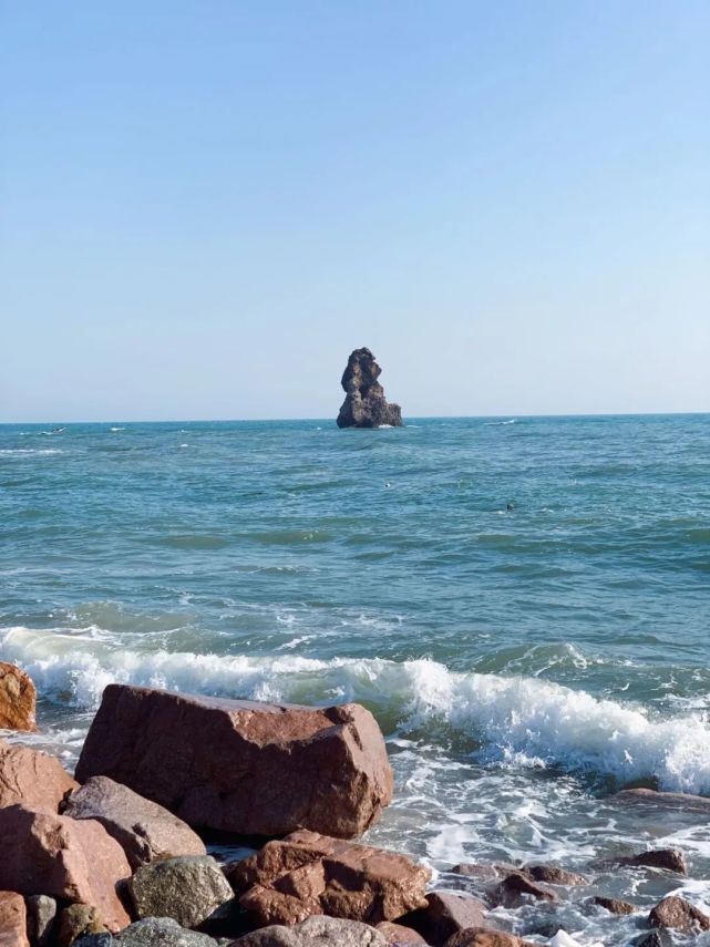 青岛石老人海蚀柱突然坍塌!崂山区回应