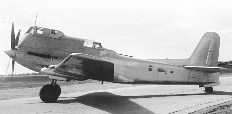 这大头飞机你喜欢吗伊尔20重型对地攻击机