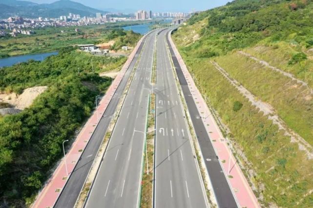 莆田这条路通车啦!颜值爆表