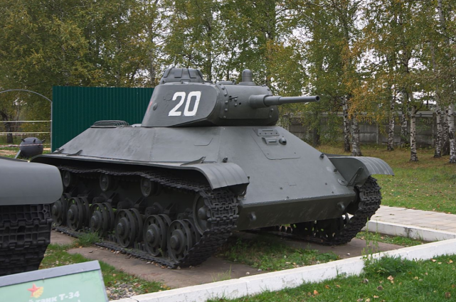 性能比肩t-34的t50轻型坦克,为什么在苏德战争中未能投产?