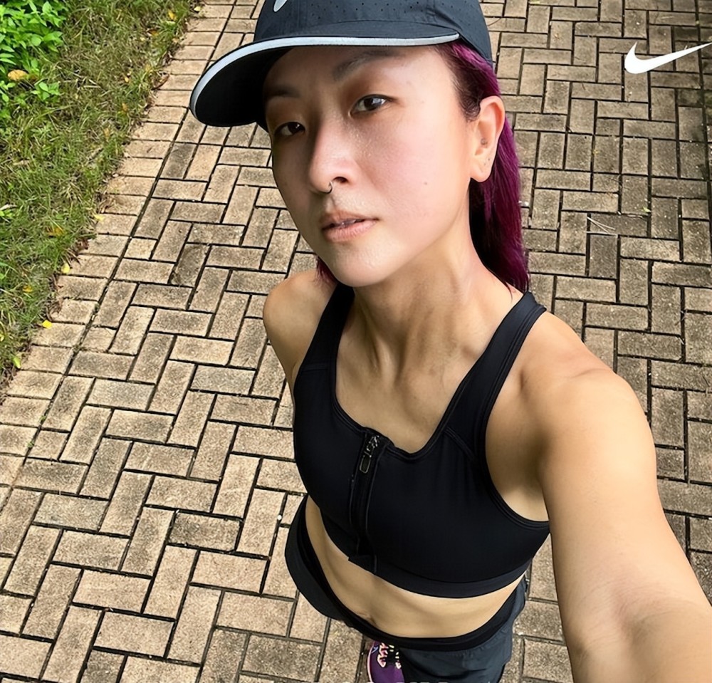 陈奕迅女儿迎成人礼徐濠萦晒其童年照庆生18岁陈康堤神似妈妈