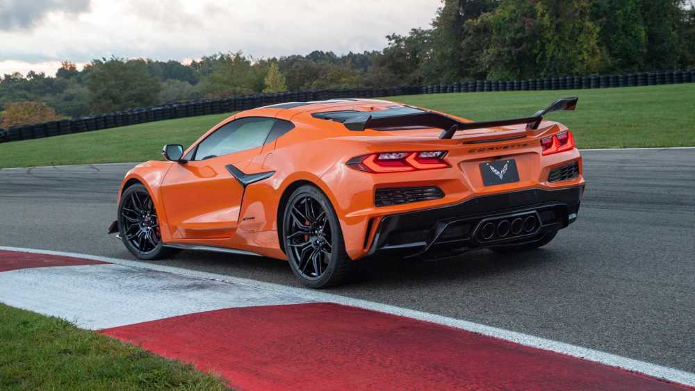 来自底特律的法拉利,2023款雪佛兰科尔维特z06大量实拍图发布_腾讯