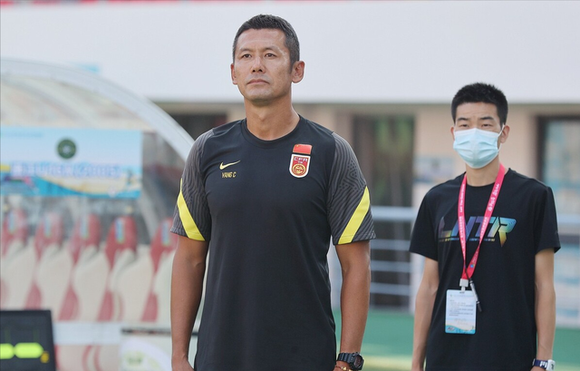 王钰栋3分钟连入2球上演帽子戏法,最后阶段,王昊斌,黎明,欧阳嘉鑫连入