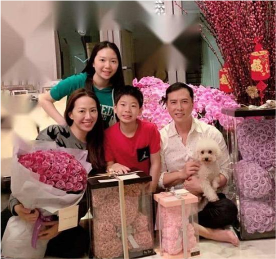 吕善扬小的时候就很胖,为了让他减肥,吕良伟和杨小娟想尽了各种办法