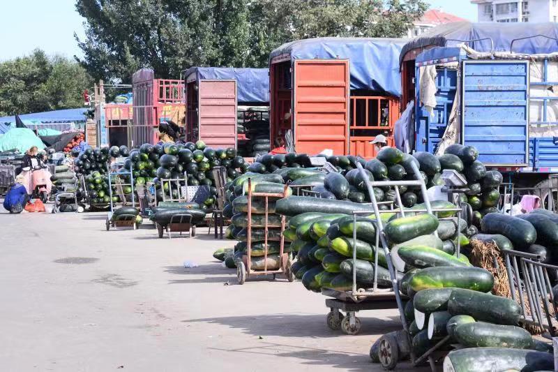 北京新发地市场蔬菜供应稳定交易正常600616第一食品