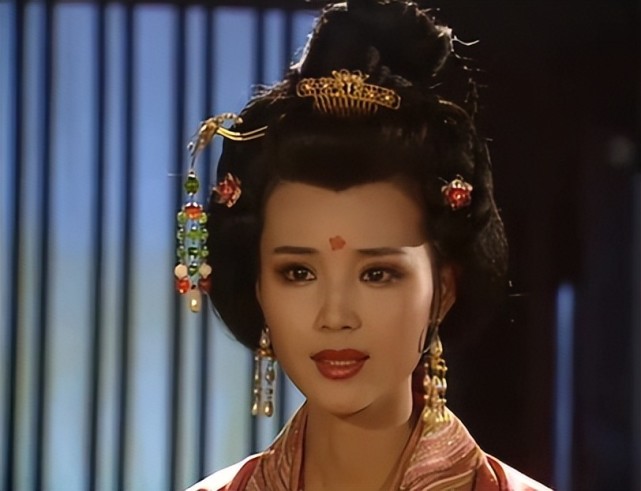 茹萍饰演的上官婉儿,灵动俊秀.