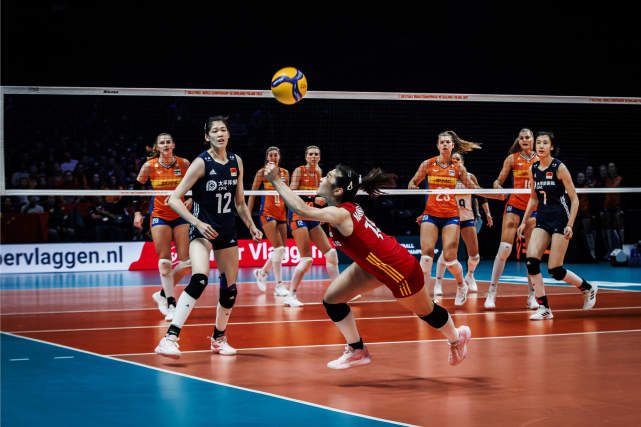 中国女排3比2力挫荷兰女排-腾讯新闻