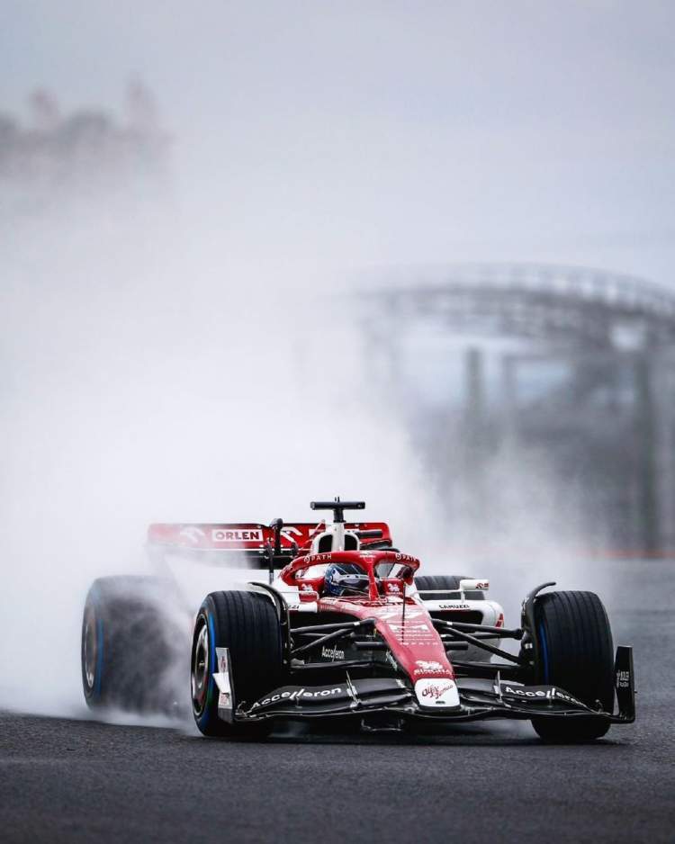 f1日本站,周冠宇忘记一周前的霉运,期待新升级的前翼能带来好运_腾讯