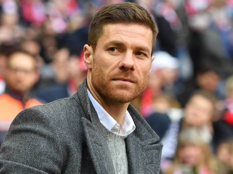 哈维-阿隆索从勒沃库森启航,他能否踏上名帅之路?_腾讯新闻