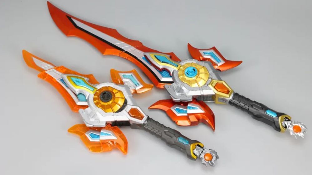 《铠甲勇士拿瓦》十周年版熔麟刀开箱!_腾讯新闻